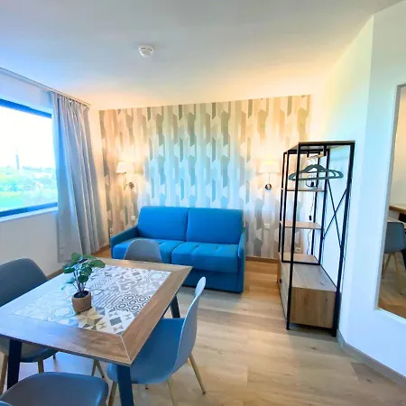 Au 237'- Aquatis - Futuroscope - La Conciergerie. Apartment